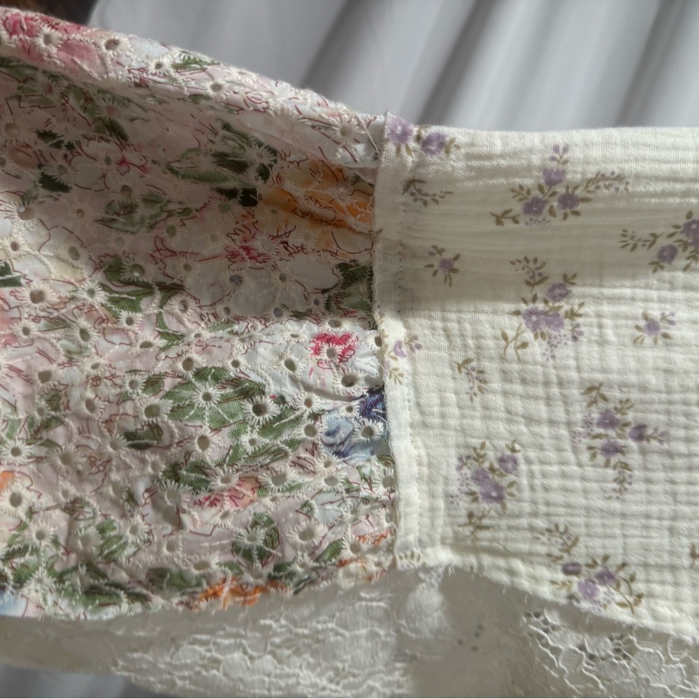 POL Floral Lace Shirt Jacket - Picture 8 of 9